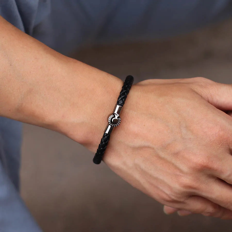 Nord Core Bracelet for Men Minimalist Premium
